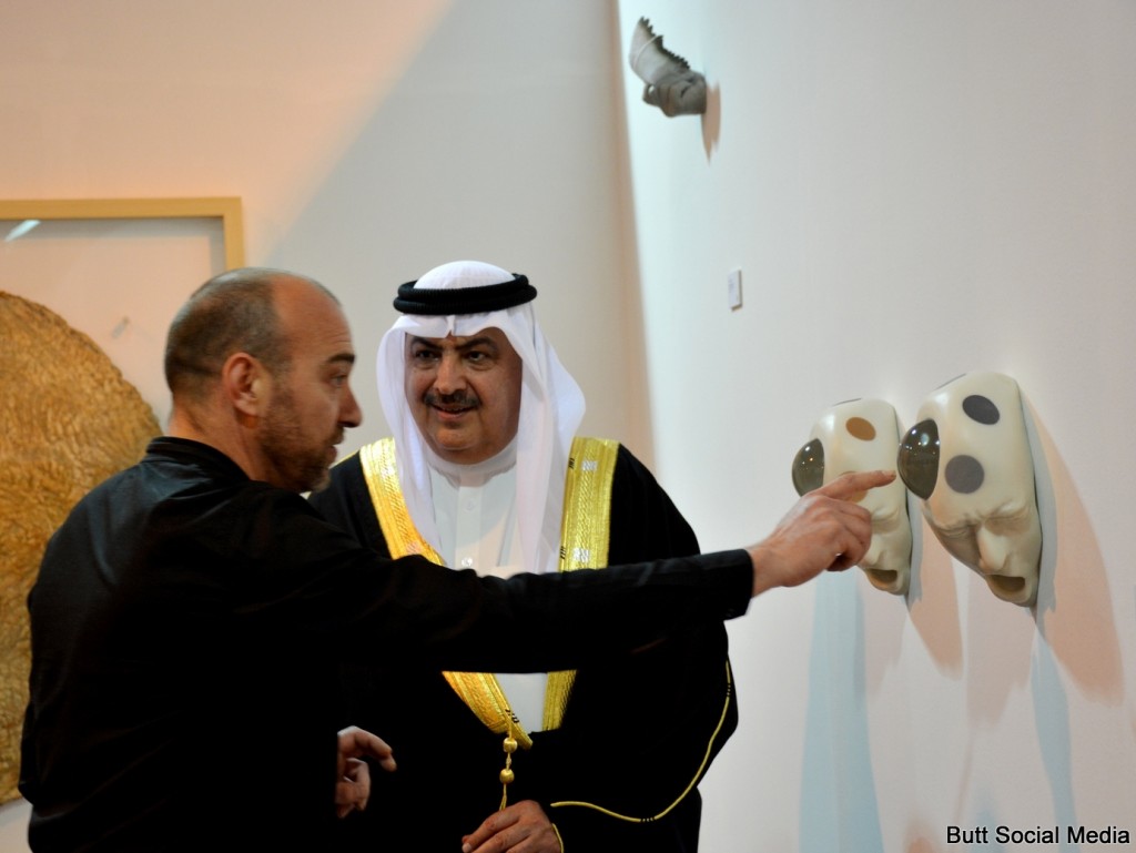 Inaugurando " Views " con el príncipe Shaikh Rashid Bin Khalifa Al